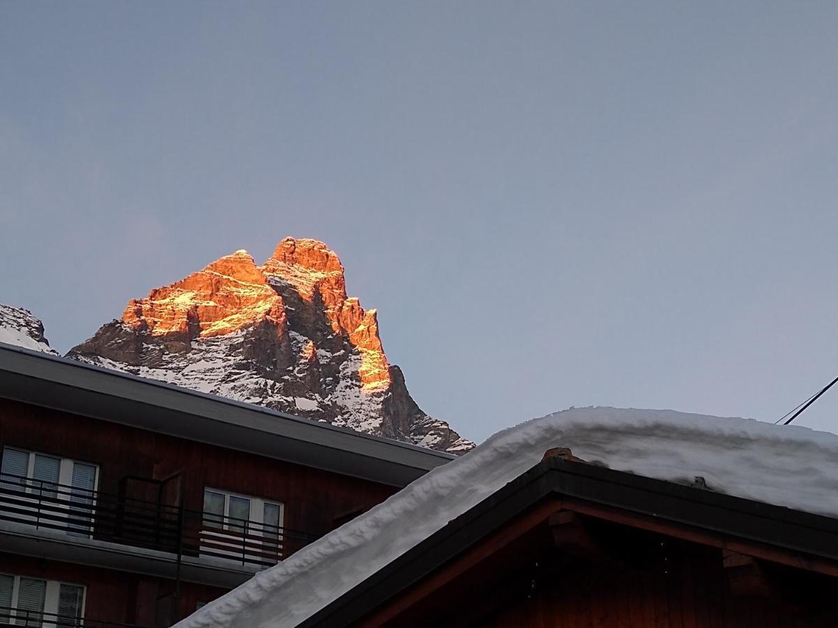 ブレウイル・チェルヴィナイアIn Cervinia Center - 50Mt From Ski Slopesアパートメント エクステリア 写真